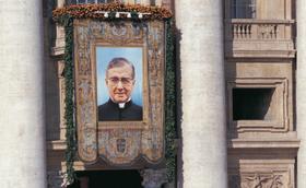 Joseph Ratzinger bíboros cikke Szent Josemaria Escrivá-ról