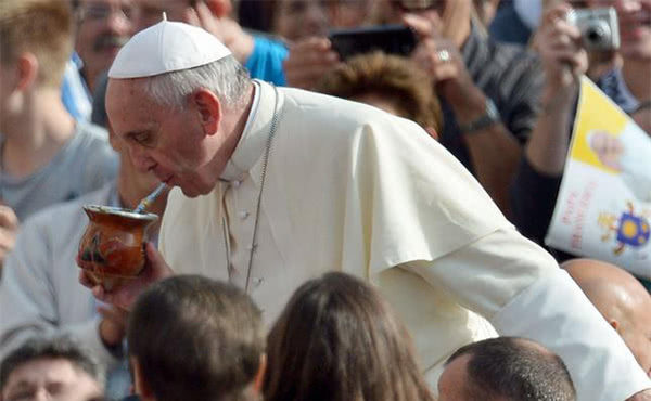 10 frases de Francisco “en argentino”