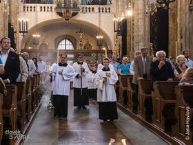 Výroční mše ke cti svatého Josemaríi Escrivá de Balaguer v Praze