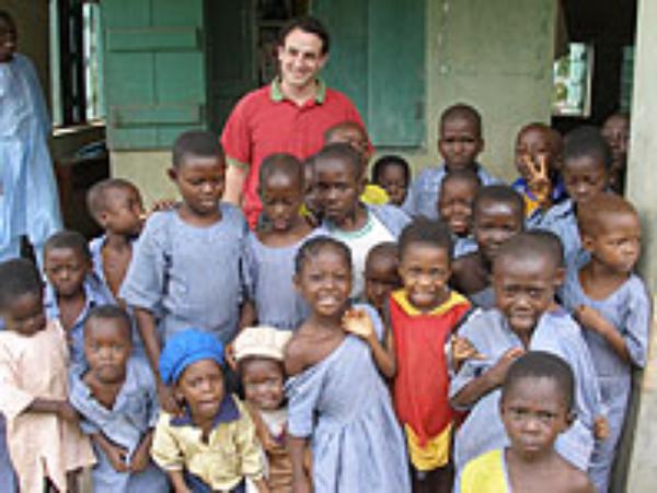 Nigeriako Opus Deiko kideak ereduak dira edozein Europako kiderentzat