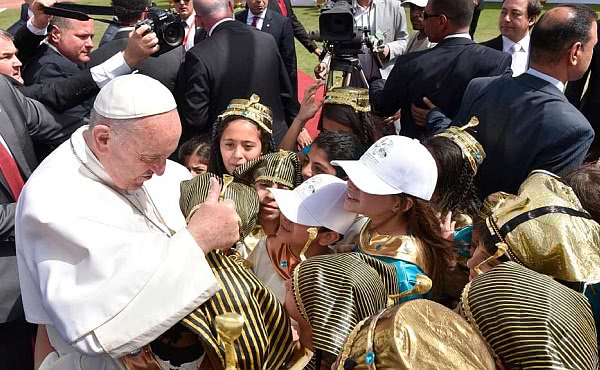 Opus Dei - Papst Franziskus steht koptischen Christen in Ägypten bei