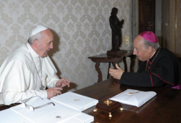 Audienţa la Papa Francisc a Monseniorului Javier Echevarría