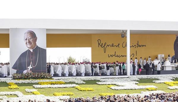 Opus Dei - El Papa ensalza el ejemplo del beato Álvaro del Portillo y pide oraciones por el próximo Sínodo