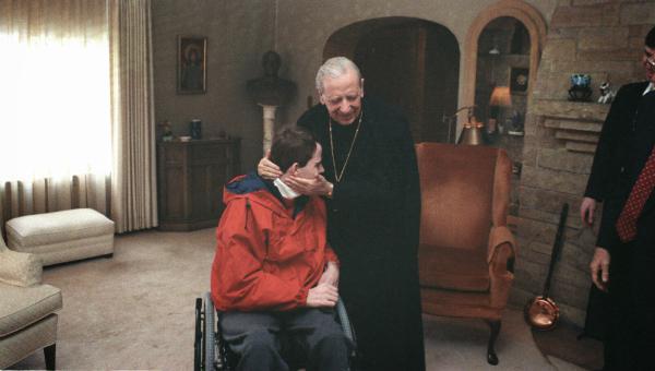 Mons. Echevarría: preparar la beatificación de Álvaro del Portillo con obras de misericordia
