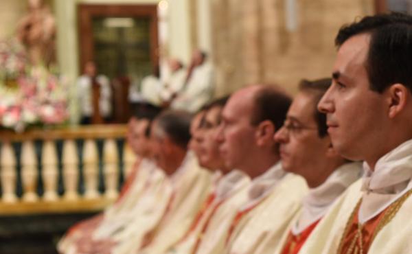 Un salvadoreño entre los nuevos sacerdotes de la Prelatura