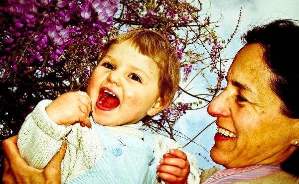 سنة مريمية للعائلة: دعوة لتلاوة الصلوات للعذراء ضمن العائلة