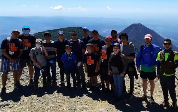 Inicios, ilusiones y un volcán