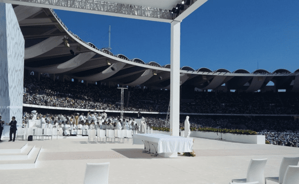 Un nuevo capítulo de la historia de la Iglesia católica en los Emiratos Árabes Unidos