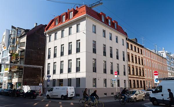 Opus Dei - Radio-Interview: „Das Opus Dei versteht sich als übernatürliche Familie“