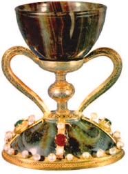 what is the holy grail how is it related to the holy chalice