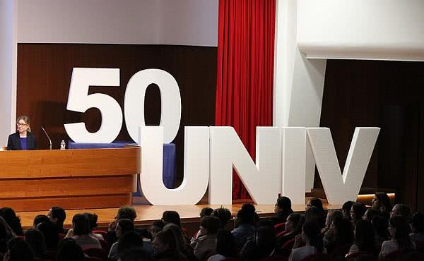 Papst an den UNIV-Kongress: Bereitet euch auf die Jugendsynode vor!