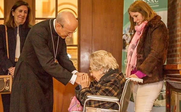 Opus Dei - «Sepan apoyarse, que nadie se sienta aislado»