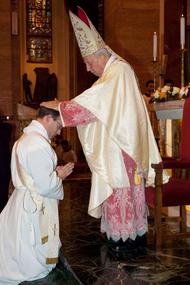 "Agora que o Papa e a Igrexa reciben tantos ataques, gustaríame colaborar a levar a mensaxe de Cristo a todo o mundo".