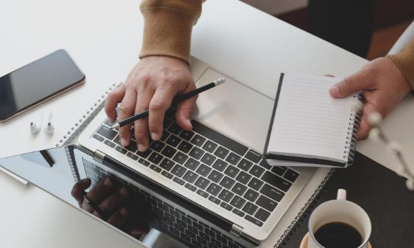 Santificando o meu trabalho: o trabalho de encontrar trabalho