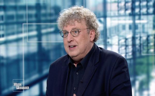 'Je suis agnostique, mais comme je le dis souvent, ce pape me donne envie de croire'