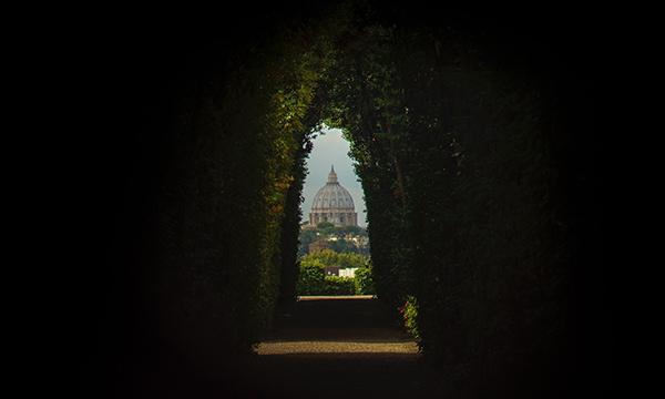 Opus Dei - Como uma prelazia pessoal é criada?