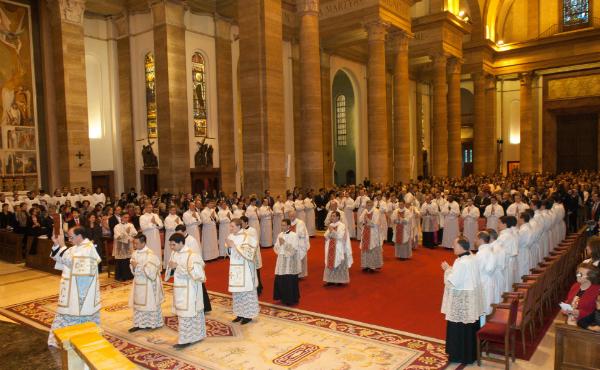 “Essere instancabili nel dono di sé”