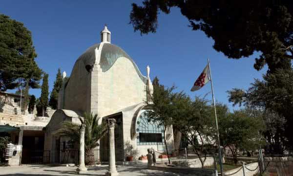 Santuário "Dominus Flevit" Ao ver a cidade, chorou por ela