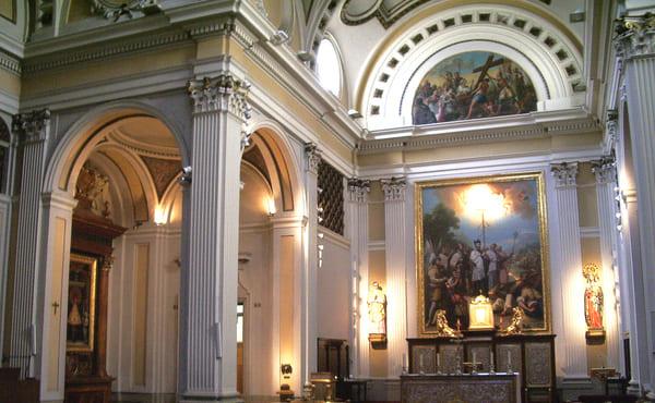 Escultura de san Josemaría en Zaragoza