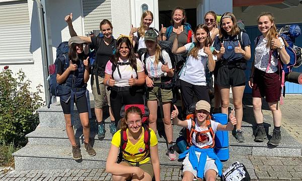 Sechs Tage zu Fuß bei Gewitter, durch einen Fluss und querfeldein
