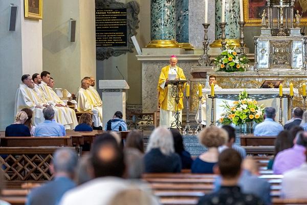 „Dievas taip pasitiki mumis“: pamokslas Opus Dei steigėjo šventės proga