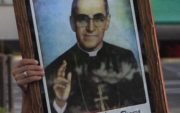 Zwei Heilige, die sich kennenlernten: Oscar Romero und Josefmaria