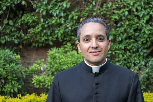 Pbro. Carlos Young: vicario regional del Opus Dei en América Central Norte (Guatemala y Honduras)