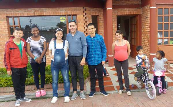 En las periferias con los más necesitados