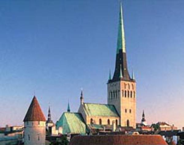 Estonie : une ordination épiscopale à Tallin d'un prêtre français.