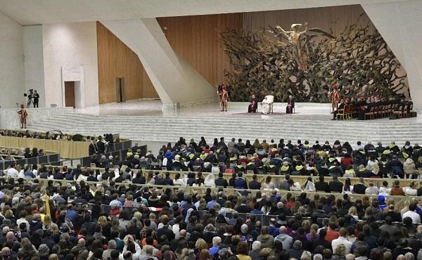 “對基督徒而言,祈禱只是單純地向天主呼喚‘阿爸’、‘爸爸’”