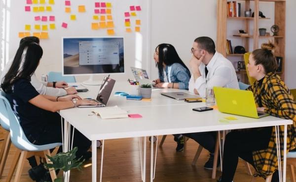 Una propuesta laboral un 26 de junio