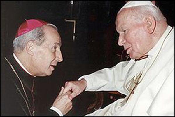 Mgr Xavier Echevarria, prélat de l’Opus Dei. Rome, 25 juin 2005