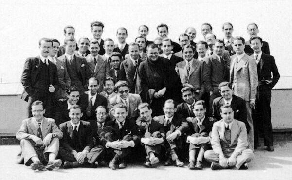 DYA, de la Academia a la residencia
