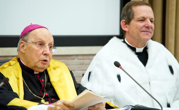 El Prelado inaugura el curso académico en la Pontificia Universidad de la Santa Cruz