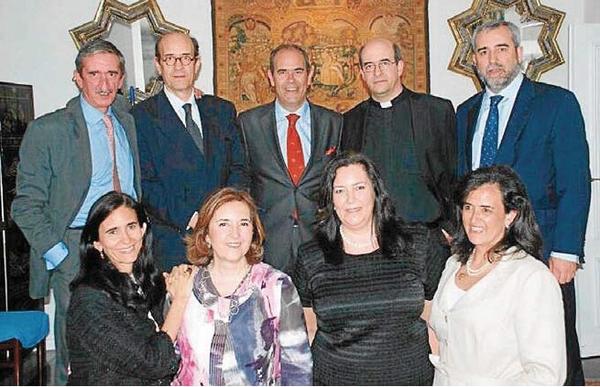 “Rezo cada día polas persoas que mataron ao noso pai”