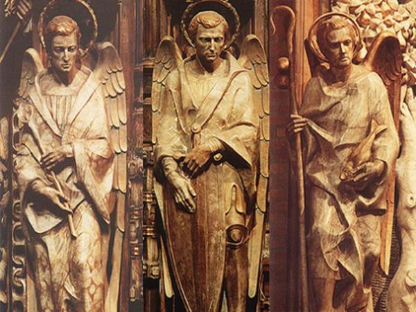 St Josemaria and the Archangels