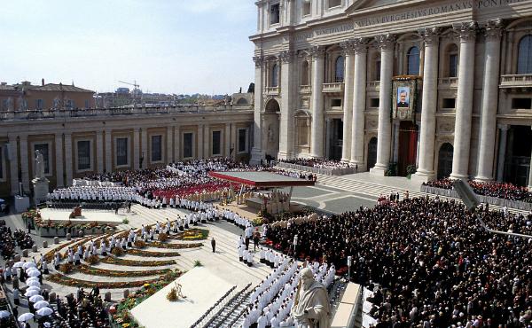 Noticias de la canonización de san Josemaría