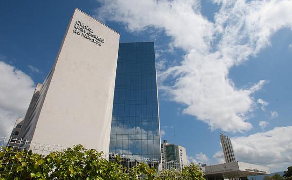 Le Prélat de l’Opus Dei quitte la Clinique Université de Navarre