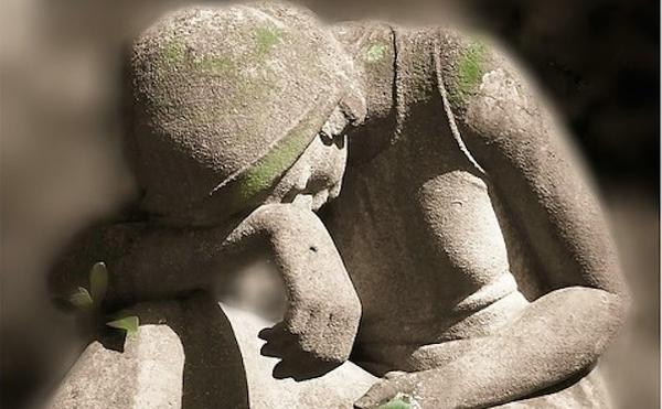 خمسة علاجات للحزن