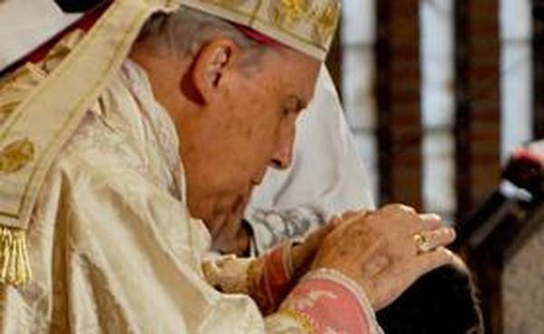 سيامة 27 شمّاسًا جديدًا