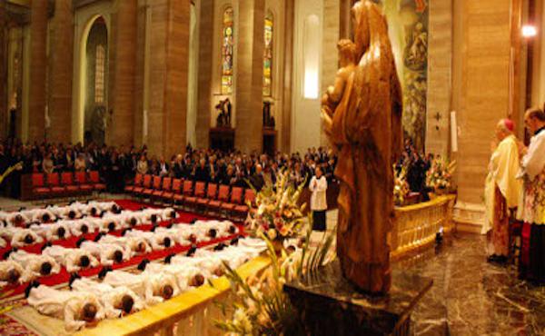 30 nouveaux diacres issus de 11 pays différents