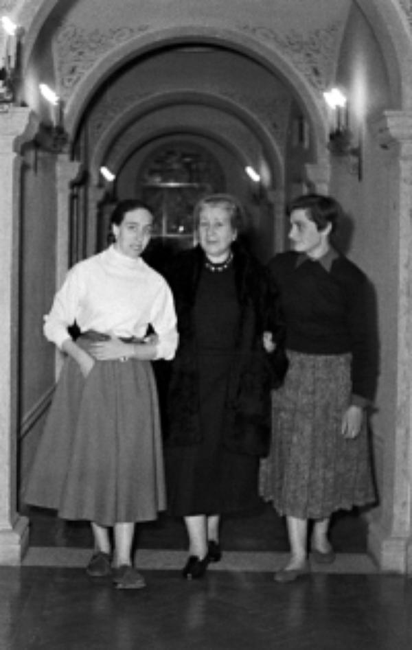 Биография Энкарниты