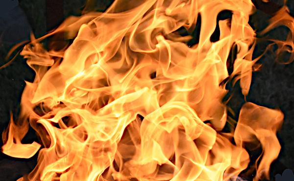 Comentario al Evangelio: El fuego de Dios