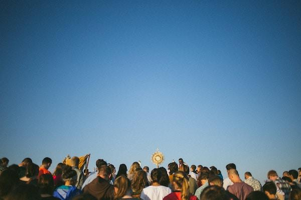 Opus Dei - Meditação (30min): Entregar-se na Missa