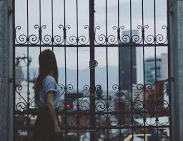 كارنافالات "بسيطة": مبادرة شابّة لبنانيّة أمام "حائطها المسدود"
