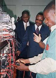 Inauguración del "Institute for Industrial Tecnology" de Lagos