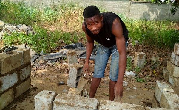 Trovare lavoro per restare in Africa: "Grazie ELIS e ADESC!"