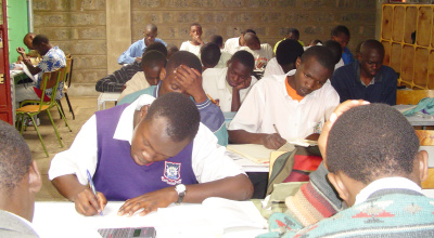 Estudiantes del 'Eastlands Project'.