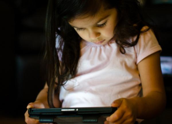 Vzgoja in nove tehnologije