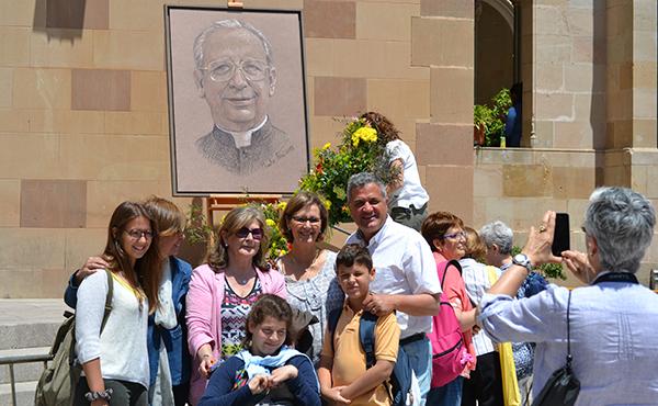 Opus Dei - Fotos de la festa del beat Àlvar a Montserrat